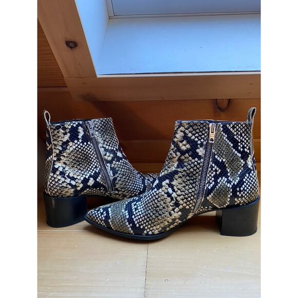 Everlane Boots - Picture 7 of 9